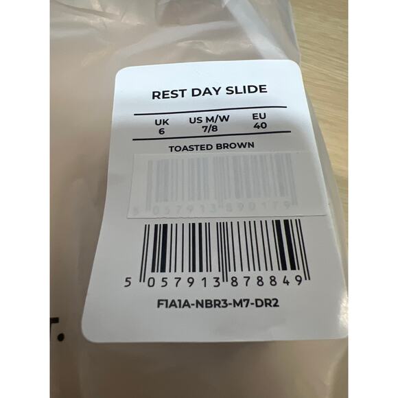 Gymshark Unisex Rest Day Slice Sandals Color Toasted Brown Mens Size 7 Womens 8 - Picture 8 of 8